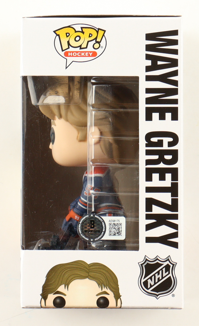 Wayne Gretzky Signed Oilers #32 Funko Pop! Vinyl Figure (Beckett) at PristineAuction.com Wayne Gretzky Signed Oilers #32 Funko Pop! Vinyl Figure (Beckett) at PristineAuction.com
