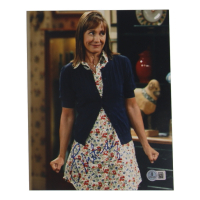 Laurie Metcalf Signed "Roseanne" 8x10 Photo (Beckett) at PristineAuction.com