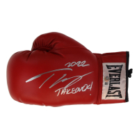 Teofimo Lopez Signed Everlast Boxing Glove Inscribed "2022" & "Takeover!" (Beckett) at PristineAuction.com