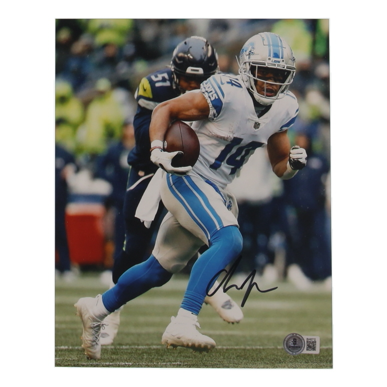 Amon-Ra St. Brown Signed Lions 8x10 Photo (Beckett) at PristineAuction.com Amon-Ra St. Brown Signed Lions 8x10 Photo (Beckett) at PristineAuction.com