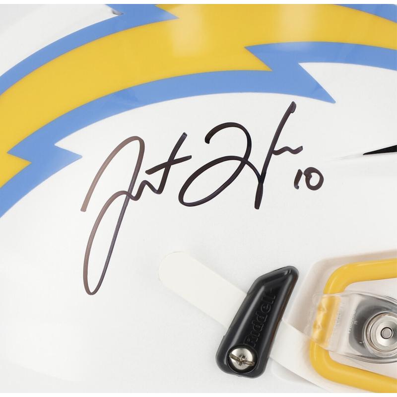 Justin Herbert Signed Chargers Full-Size Authentic On-Field Speedflex Helmet (Fanatics) at PristineAuction.com Justin Herbert Signed Chargers Full-Size Authentic On-Field Speedflex Helmet (Fanatics) at PristineAuction.com