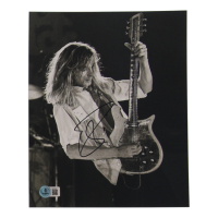 Robin Zander Signed 8x10 Photo (Beckett) at PristineAuction.com