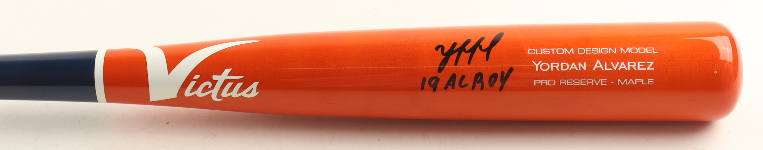 Yordan Alvarez Signed Victus Player Model Bat Inscribed "19 AL ROY" (Beckett) at PristineAuction.com Yordan Alvarez Signed Victus Player Model Bat Inscribed "19 AL ROY" (Beckett) at PristineAuction.com