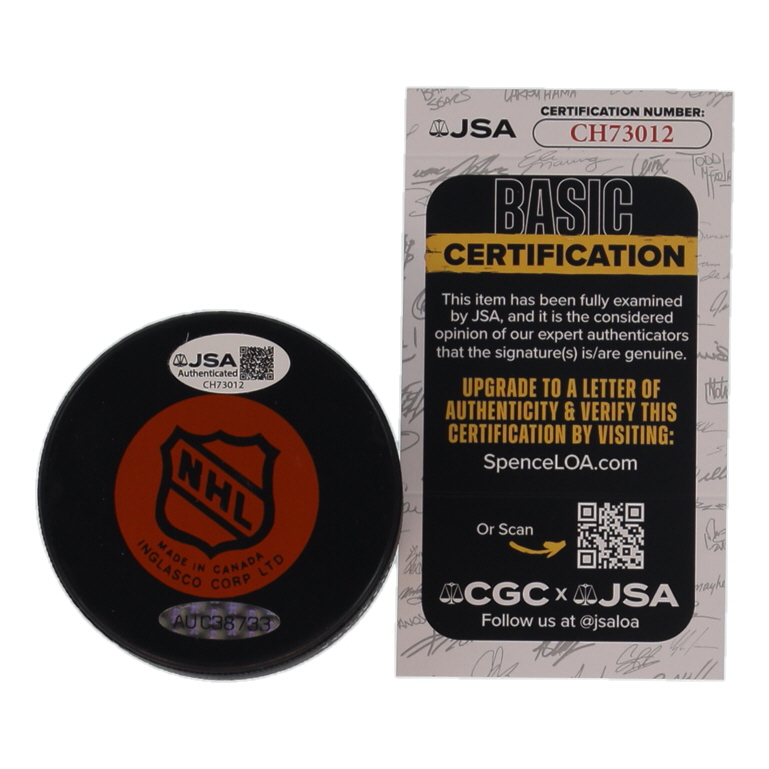 Gordie Howe Signed Red Wings Logo Hockey Puck (JSA & UDA) at PristineAuction.com Gordie Howe Signed Red Wings Logo Hockey Puck (JSA & UDA) at PristineAuction.com