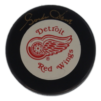 Gordie Howe Signed Red Wings Logo Hockey Puck (JSA & UDA) at PristineAuction.com