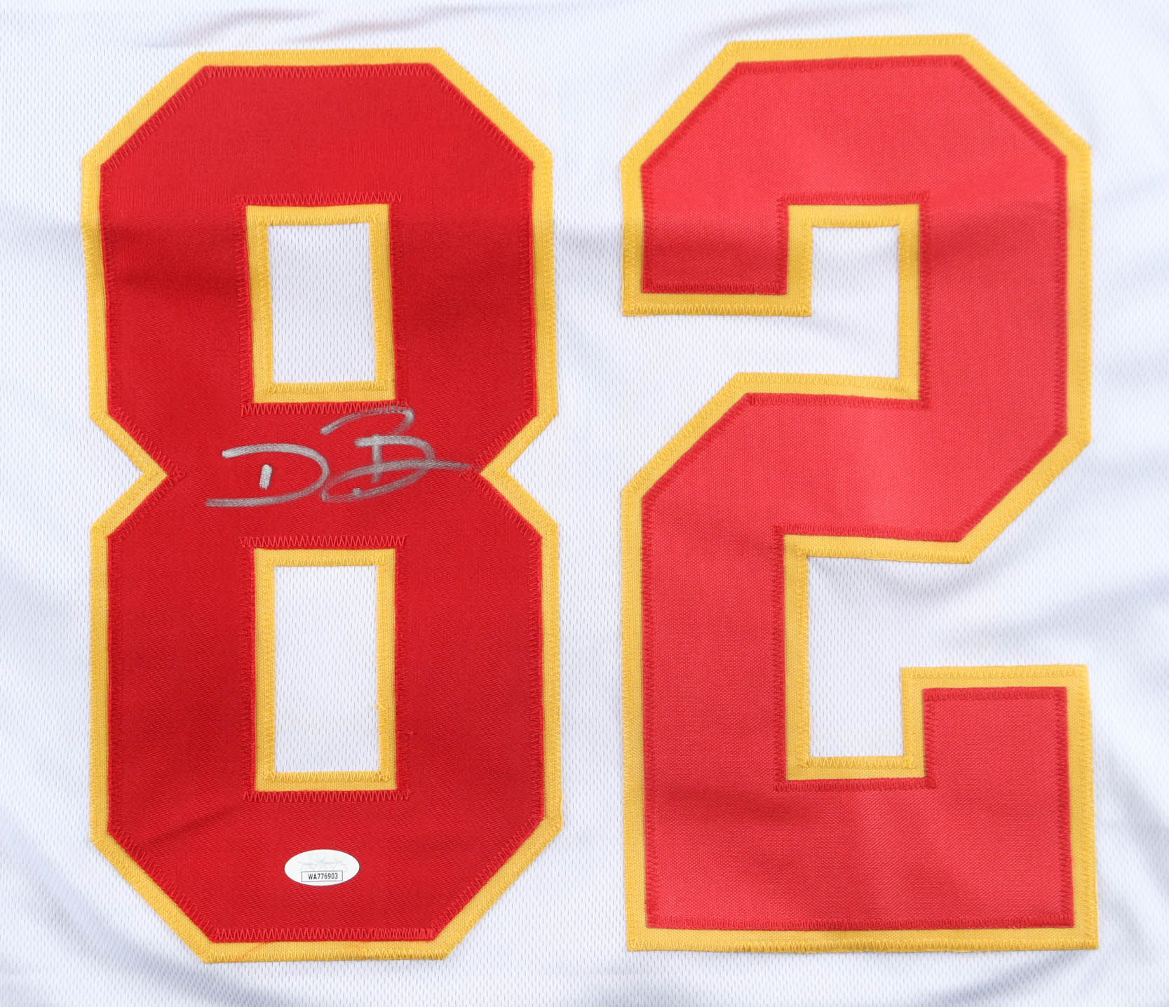 Dwayne Bowe Signed Jersey (JSA) at PristineAuction.com Dwayne Bowe Signed Jersey (JSA) at PristineAuction.com