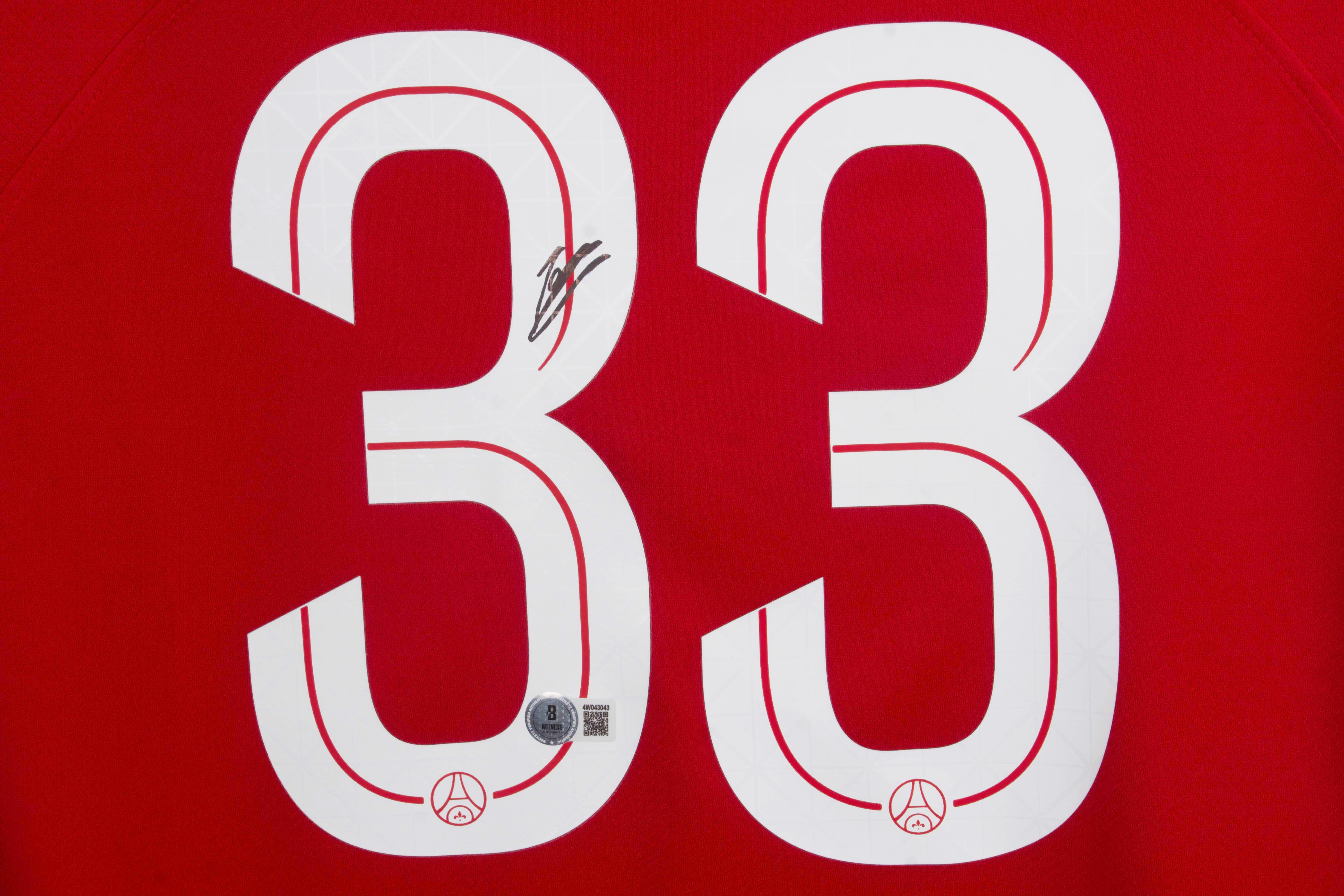 Warren Zaire-Emery Signed Paris Saint-Germain Nike Authentic Jersey (Beckett) at PristineAuction.com Warren Zaire-Emery Signed Paris Saint-Germain Nike Authentic Jersey (Beckett) at PristineAuction.com