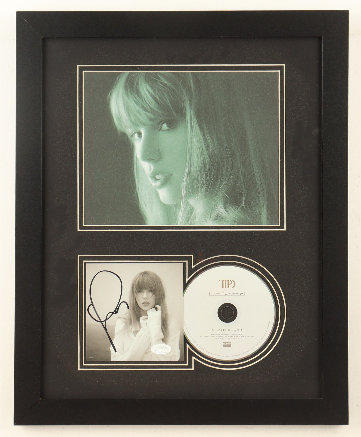 Taylor Swift Signed "The Tortured Poets Department" Custom Framed CD Insert Display (JSA) at PristineAuction.com Taylor Swift Signed "The Tortured Poets Department" Custom Framed CD Insert Display (JSA) at PristineAuction.com