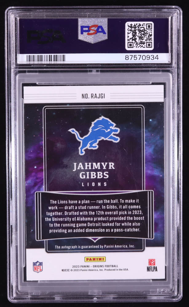 Jahmyr Gibbs 2023 Panini Origins Rookie Autographs Gold #11 RC #4/10 (PSA 8) at PristineAuction.com Jahmyr Gibbs 2023 Panini Origins Rookie Autographs Gold #11 RC #4/10 (PSA 8) at PristineAuction.com