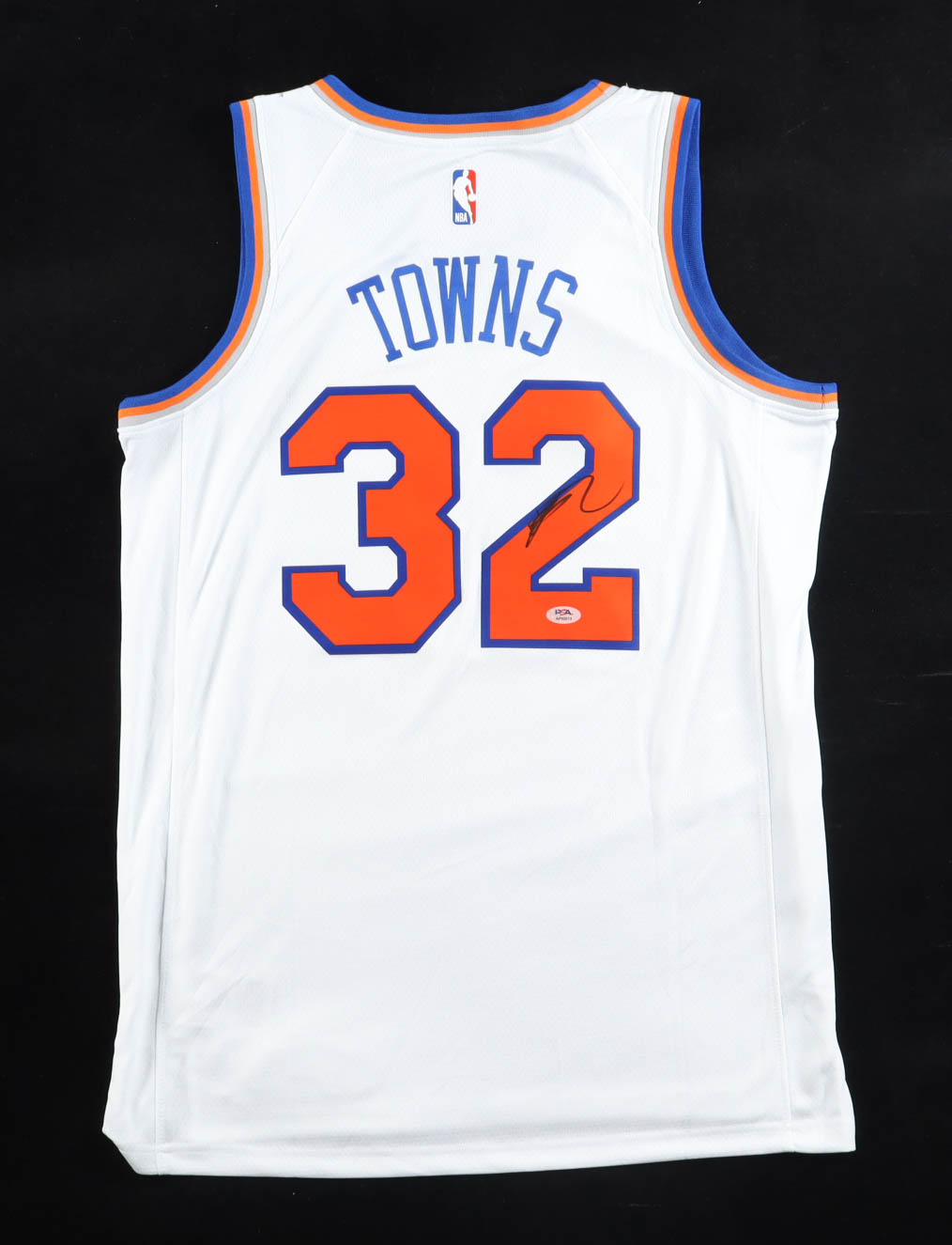 Karl-Anthony Towns Signed Knicks Nike Authentic Jersey (PSA) at PristineAuction.com Karl-Anthony Towns Signed Knicks Nike Authentic Jersey (PSA) at PristineAuction.com