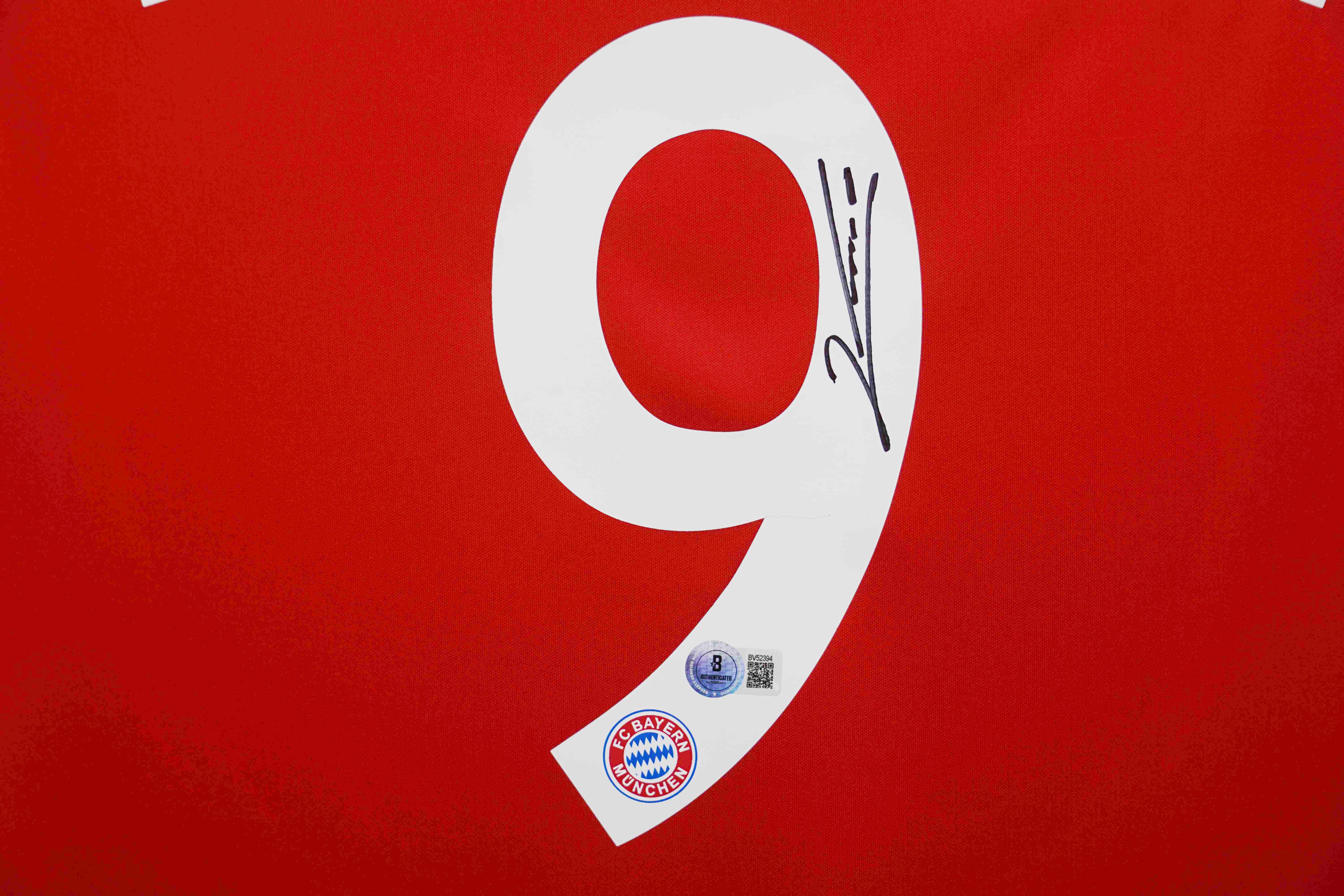 Robert Lewandowski Signed Bayern Munich Adidas Authentic Jersey (Beckett) at PristineAuction.com Robert Lewandowski Signed Bayern Munich Adidas Authentic Jersey (Beckett) at PristineAuction.com