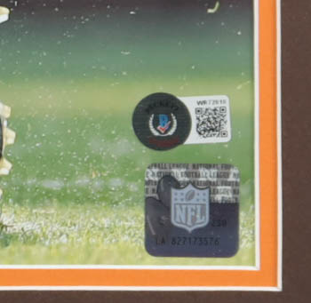 Jeremiah Owusu-Koramoah Signed Browns Custom Framed Photo Display (Beckett) at PristineAuction.com Jeremiah Owusu-Koramoah Signed Browns Custom Framed Photo Display (Beckett) at PristineAuction.com