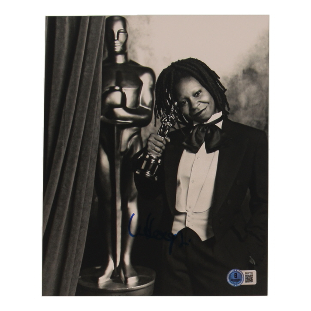 Whoopi Goldberg Signed 8x10 Photo (Beckett) at PristineAuction.com