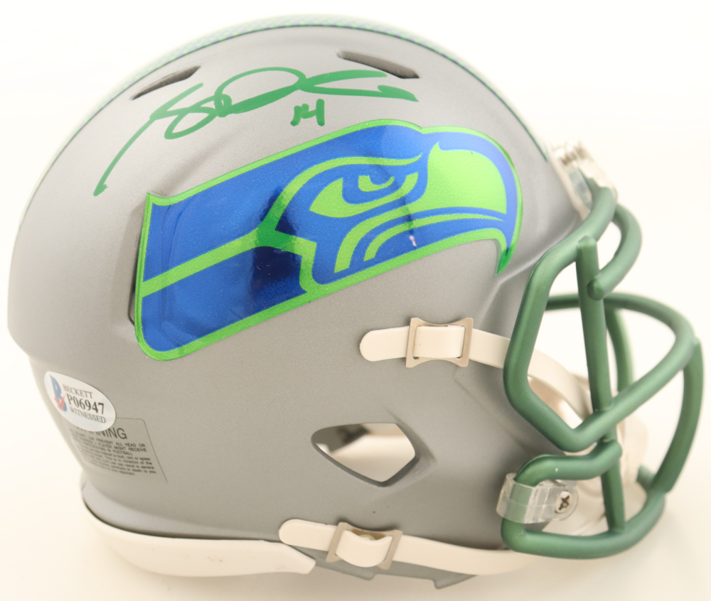 Sam Darnold Signed Seahawks Blaze Alternate Speed Mini Helmet (Beckett) at PristineAuction.com Sam Darnold Signed Seahawks Blaze Alternate Speed Mini Helmet (Beckett) at PristineAuction.com
