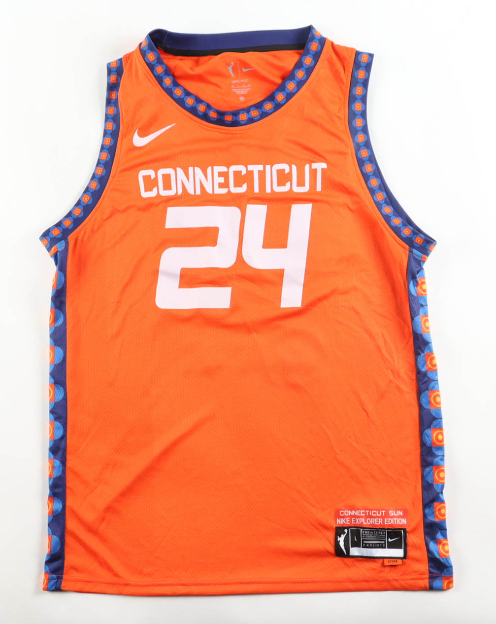 DeWanna Bonner Signed Sun Nike Authentic Jersey (PSA) at PristineAuction.com DeWanna Bonner Signed Sun Nike Authentic Jersey (PSA) at PristineAuction.com