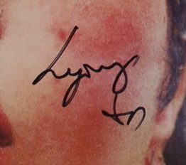 Lola Young Signed "This Wasn't Meant for You Anyway" Vinyl Record Album (JSA) at PristineAuction.com Lola Young Signed "This Wasn't Meant for You Anyway" Vinyl Record Album (JSA) at PristineAuction.com