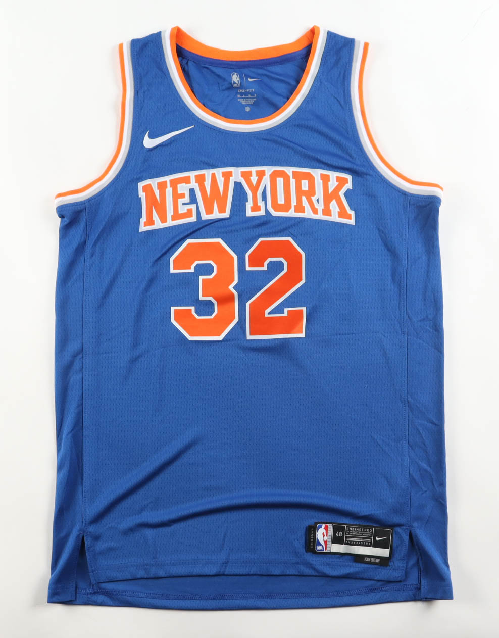 Karl-Anthony Towns Signed Knicks Nike Authentic Jersey (PSA) at PristineAuction.com Karl-Anthony Towns Signed Knicks Nike Authentic Jersey (PSA) at PristineAuction.com