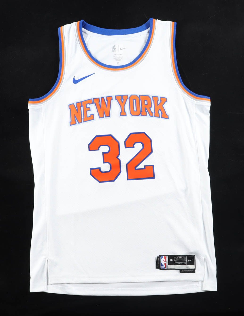 Karl-Anthony Towns Signed Knicks Nike Authentic Jersey (PSA) at PristineAuction.com Karl-Anthony Towns Signed Knicks Nike Authentic Jersey (PSA) at PristineAuction.com