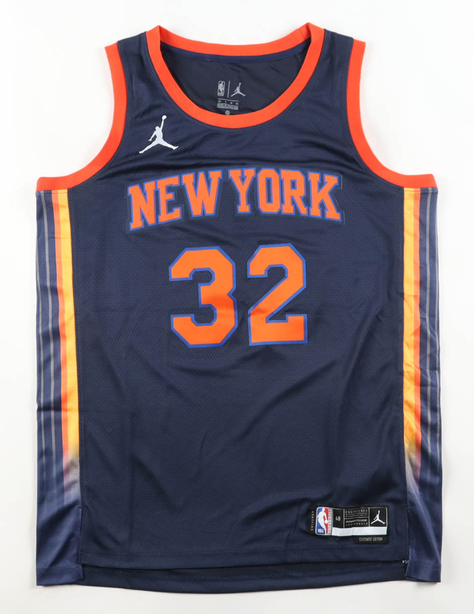 Karl-Anthony Towns Signed Knicks Jordan Authentic Jersey (PSA) at PristineAuction.com Karl-Anthony Towns Signed Knicks Jordan Authentic Jersey (PSA) at PristineAuction.com