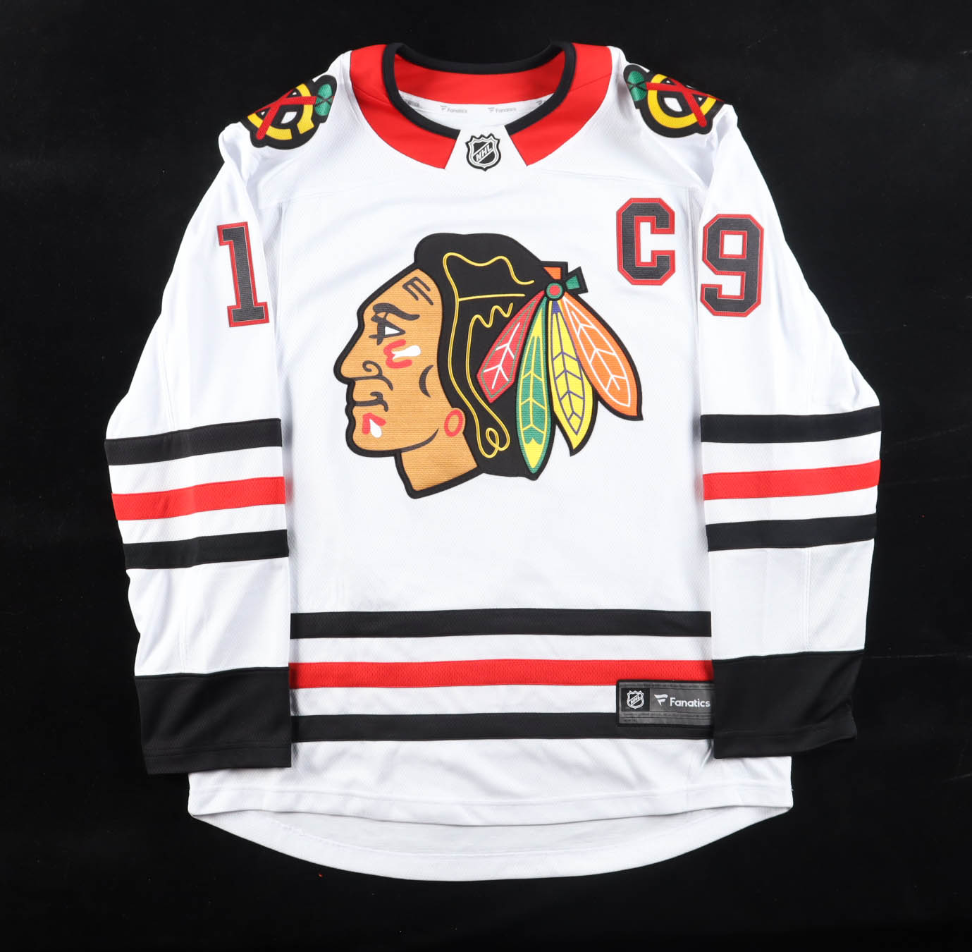 Jonathan Toews Signed Blackhawks Fanatics Authentic Captain's Jersey (PSA) at PristineAuction.com Jonathan Toews Signed Blackhawks Fanatics Authentic Captain's Jersey (PSA) at PristineAuction.com