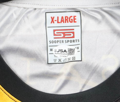 Usain Bolt Signed Jersey (JSA) at PristineAuction.com Usain Bolt Signed Jersey (JSA) at PristineAuction.com