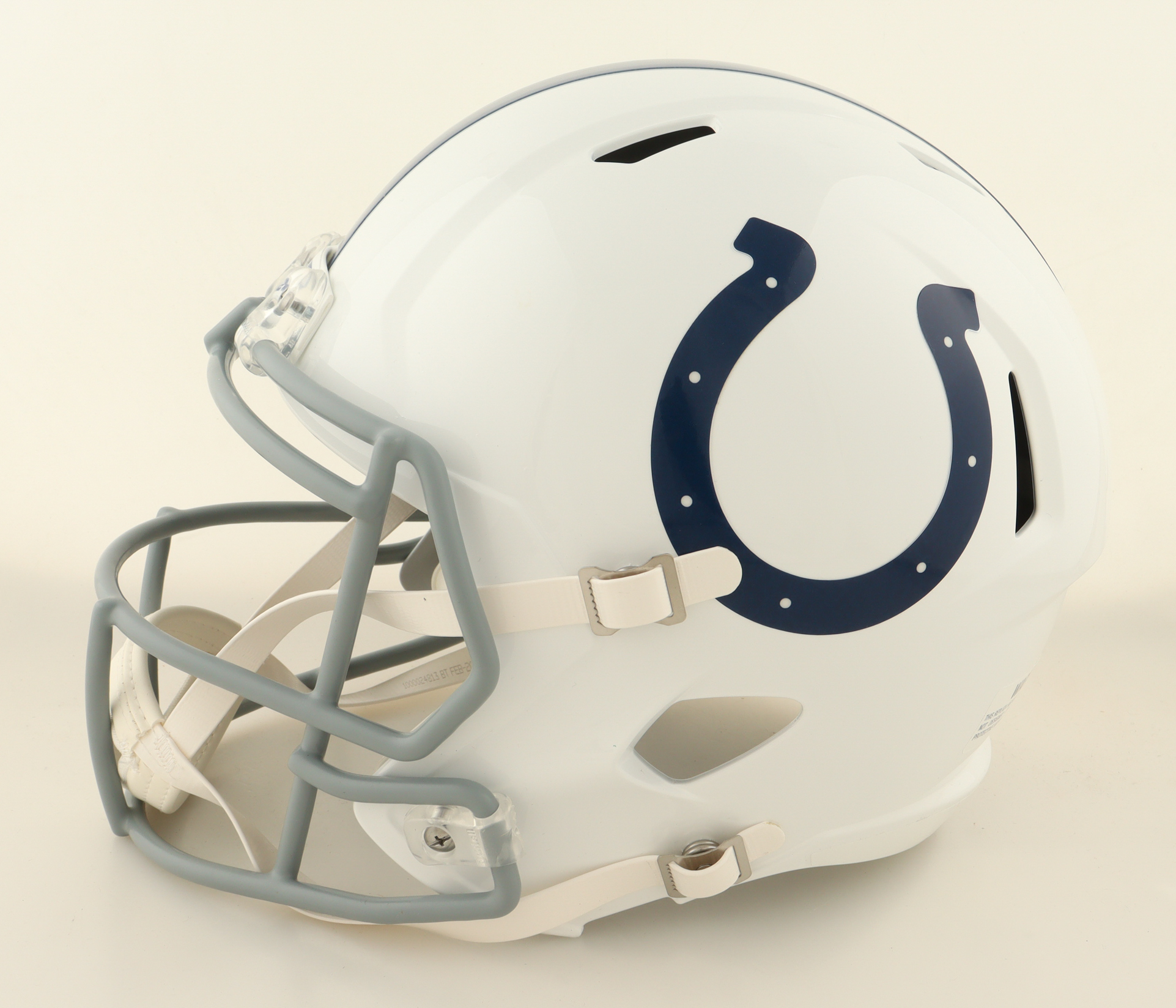 Jonathan Taylor Signed Colts Full-Size Speed Helmet (Beckett) at PristineAuction.com Jonathan Taylor Signed Colts Full-Size Speed Helmet (Beckett) at PristineAuction.com
