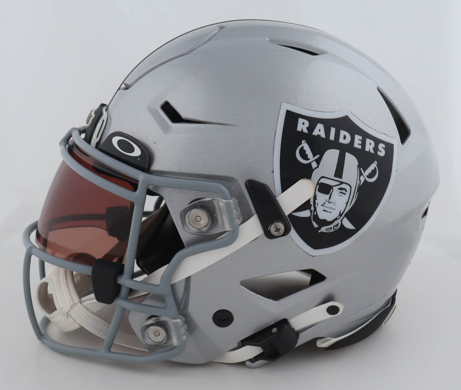 Geno Smith Signed Raiders Full-Size Authentic On-Field Speed-Flex Helmet With Oakley Visor (Beckett) at PristineAuction.com Geno Smith Signed Raiders Full-Size Authentic On-Field Speed-Flex Helmet With Oakley Visor (Beckett) at PristineAuction.com