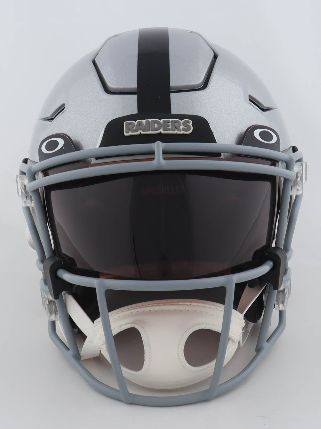 Geno Smith Signed Raiders Full-Size Authentic On-Field Speed-Flex Helmet With Oakley Visor (Beckett) at PristineAuction.com Geno Smith Signed Raiders Full-Size Authentic On-Field Speed-Flex Helmet With Oakley Visor (Beckett) at PristineAuction.com