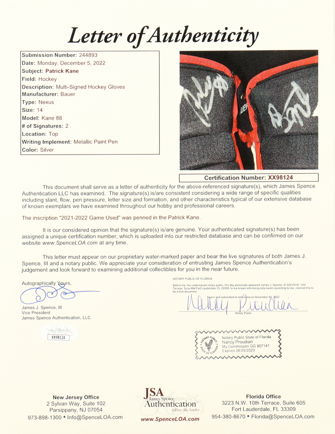 Patrick Kane Signed 2021-22 Game Used Bauer Hockey Gloves (JSA) at PristineAuction.com Patrick Kane Signed 2021-22 Game Used Bauer Hockey Gloves (JSA) at PristineAuction.com