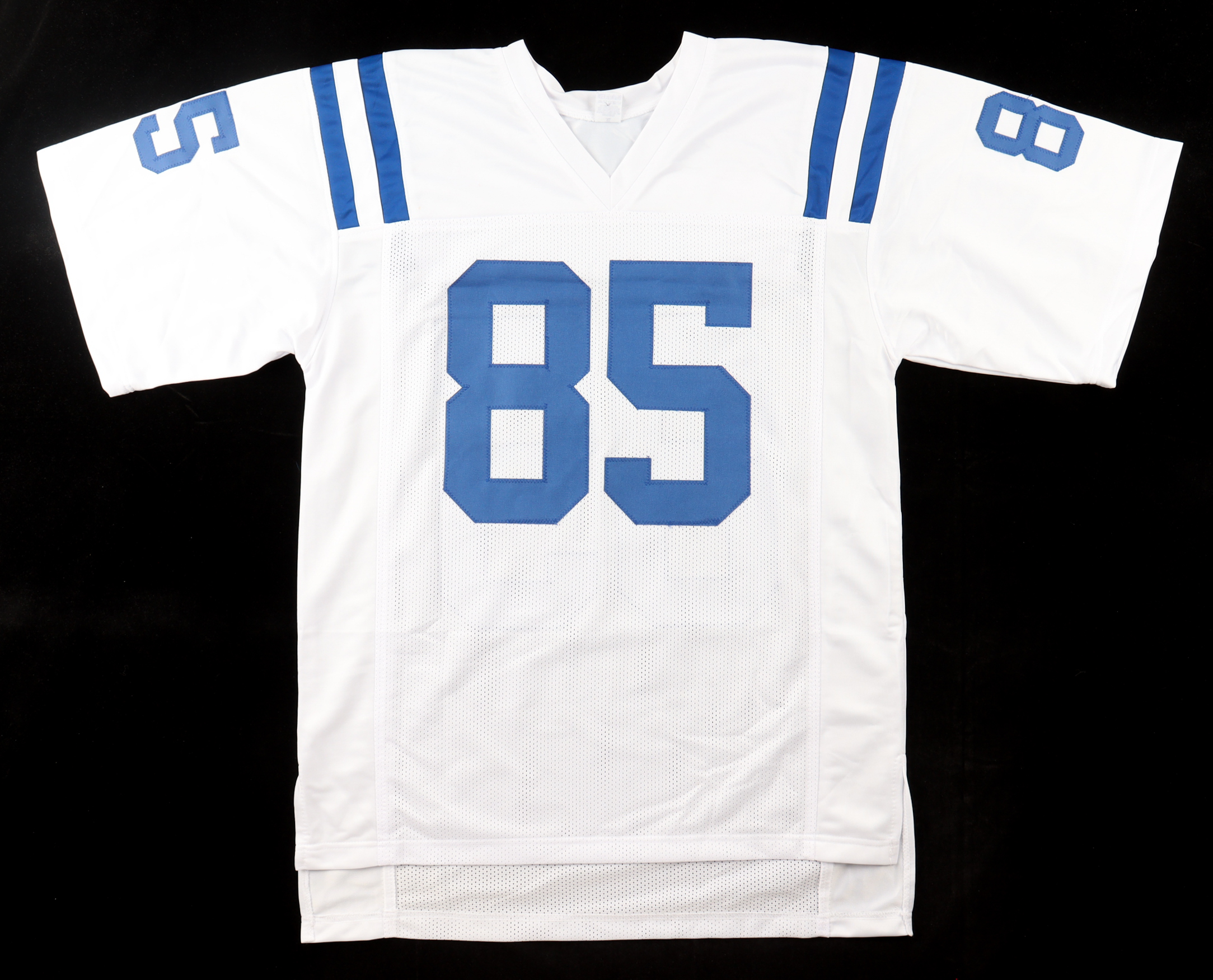 Pierre Garcon Signed Jersey (Beckett) at PristineAuction.com Pierre Garcon Signed Jersey (Beckett) at PristineAuction.com