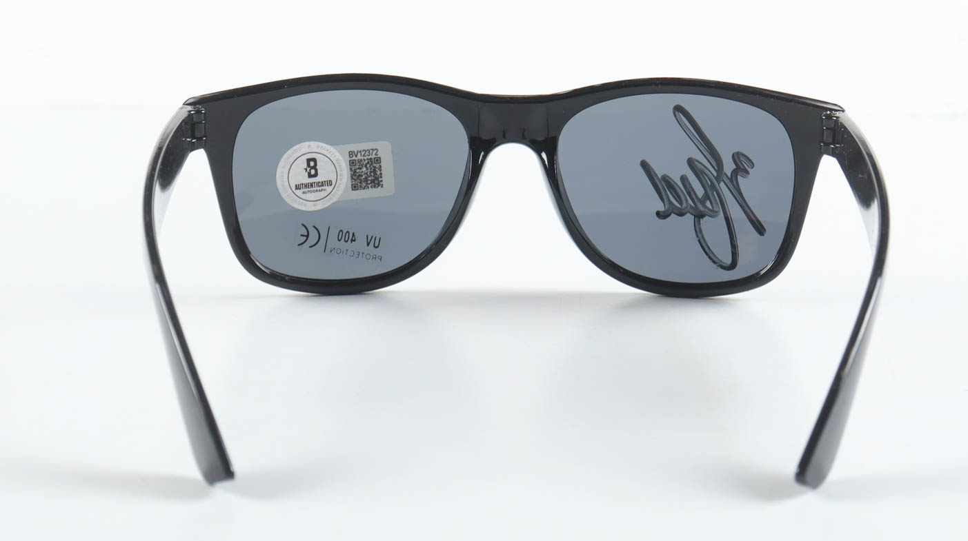 Will Smith Signed Sunglasses (Beckett) at PristineAuction.com Will Smith Signed Sunglasses (Beckett) at PristineAuction.com