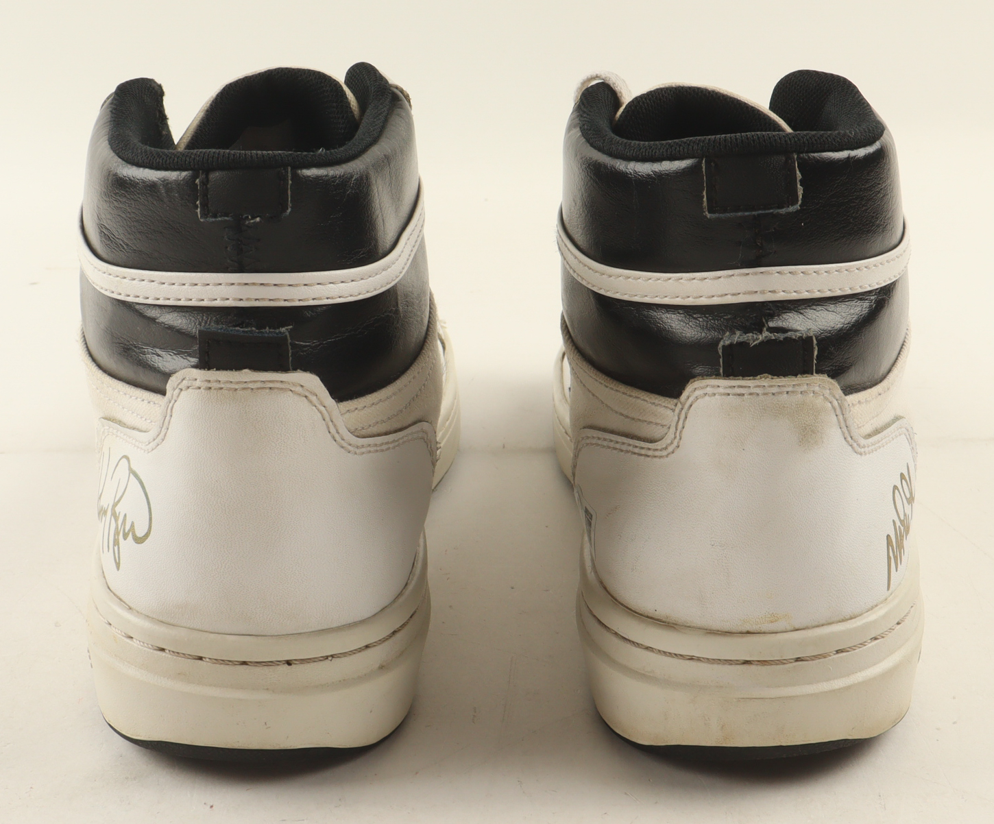 Magic Johnson & Larry Bird Signed Converse All Star Leather Shoes With Wood & Glass Display Case (PSA & Beckett) at PristineAuction.com Magic Johnson & Larry Bird Signed Converse All Star Leather Shoes With Wood & Glass Display Case (PSA & Beckett) at PristineAuction.com