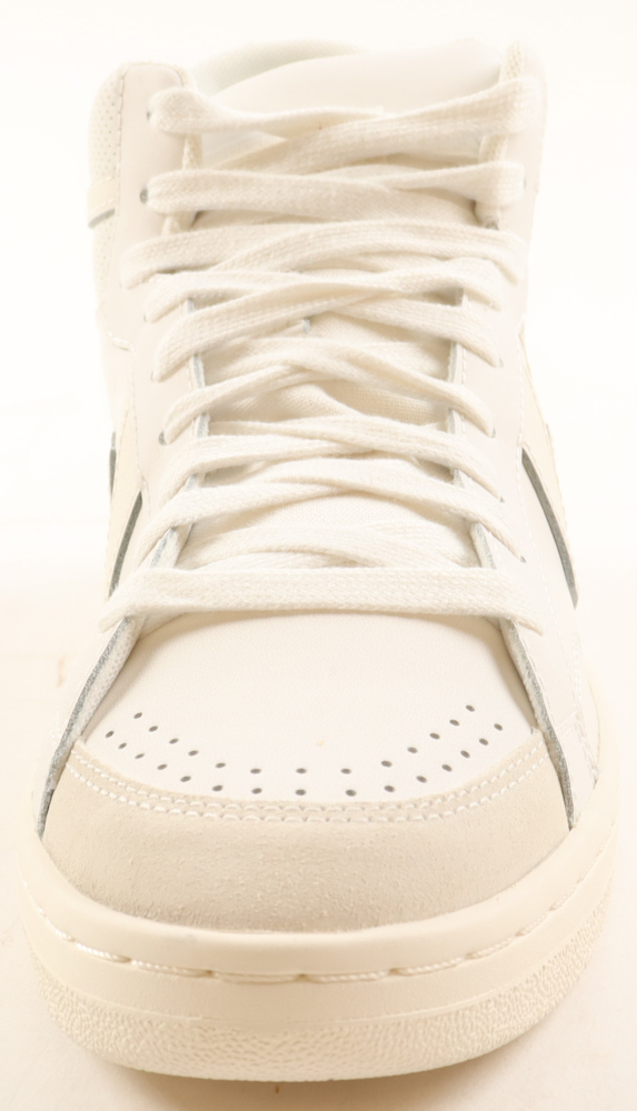 Larry Bird Signed Converse All Star Shoes with Display Case (PSA) at PristineAuction.com Larry Bird Signed Converse All Star Shoes with Display Case (PSA) at PristineAuction.com