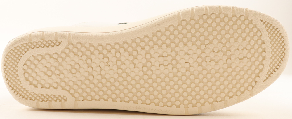 Larry Bird Signed Converse All Star Shoes with Display Case (PSA) at PristineAuction.com Larry Bird Signed Converse All Star Shoes with Display Case (PSA) at PristineAuction.com