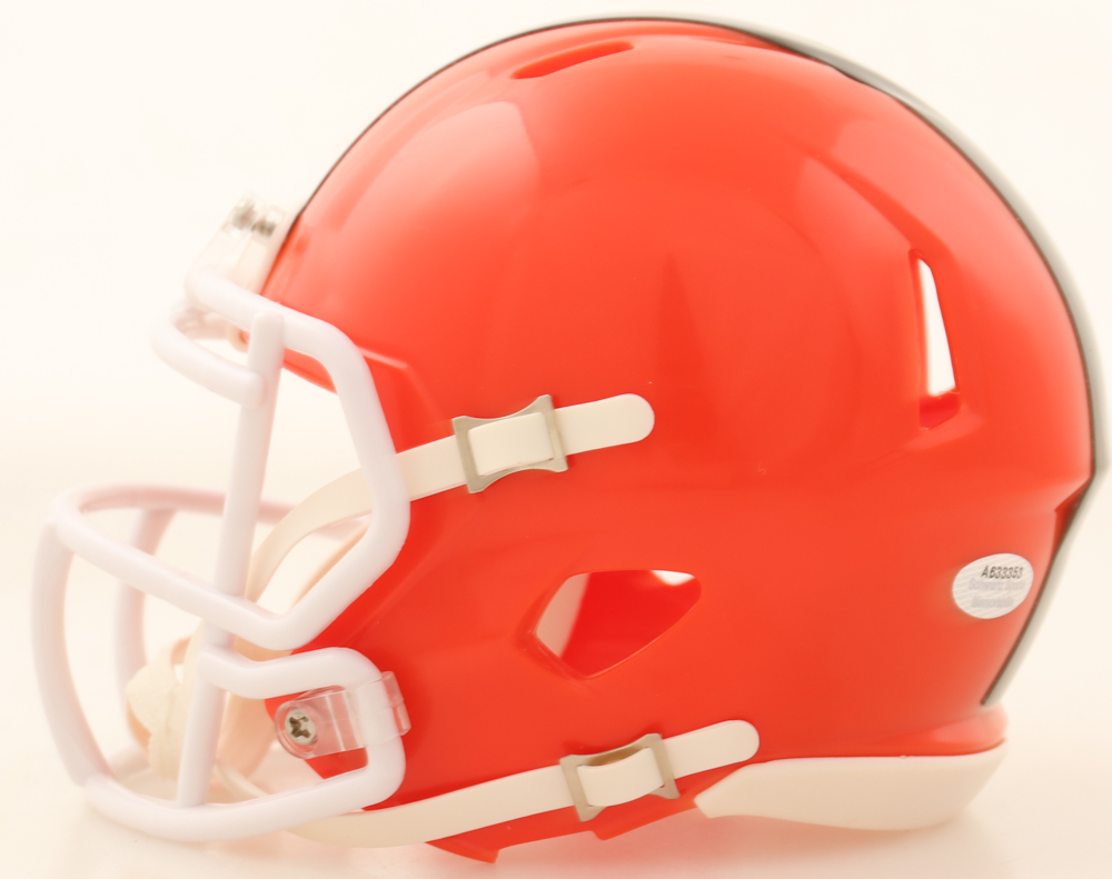 Joe Thomas Signed Browns Speed Mini Helmet (Schwartz) at PristineAuction.com Joe Thomas Signed Browns Speed Mini Helmet (Schwartz) at PristineAuction.com