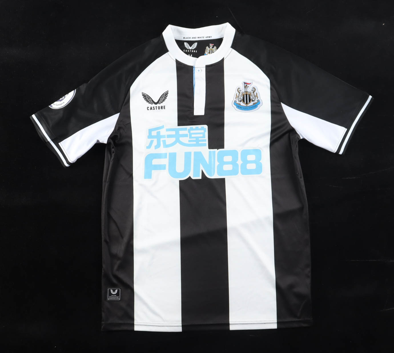 Callum Wilson Signed Newcastle United F.C. Castore Authentic Jersey (JSA) at PristineAuction.com Callum Wilson Signed Newcastle United F.C. Castore Authentic Jersey (JSA) at PristineAuction.com
