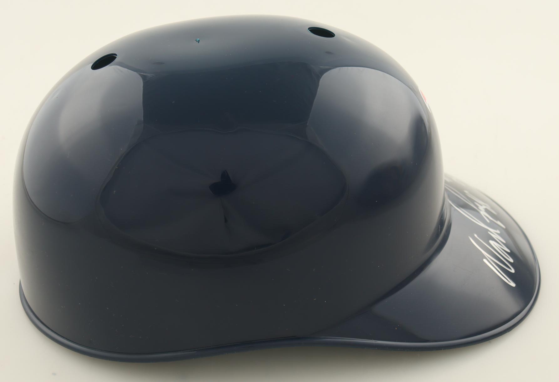 Wade Boggs Signed Red Sox Full-Size Batting Helmet Inscribed "HOF 05" (Schwartz) at PristineAuction.com Wade Boggs Signed Red Sox Full-Size Batting Helmet Inscribed "HOF 05" (Schwartz) at PristineAuction.com