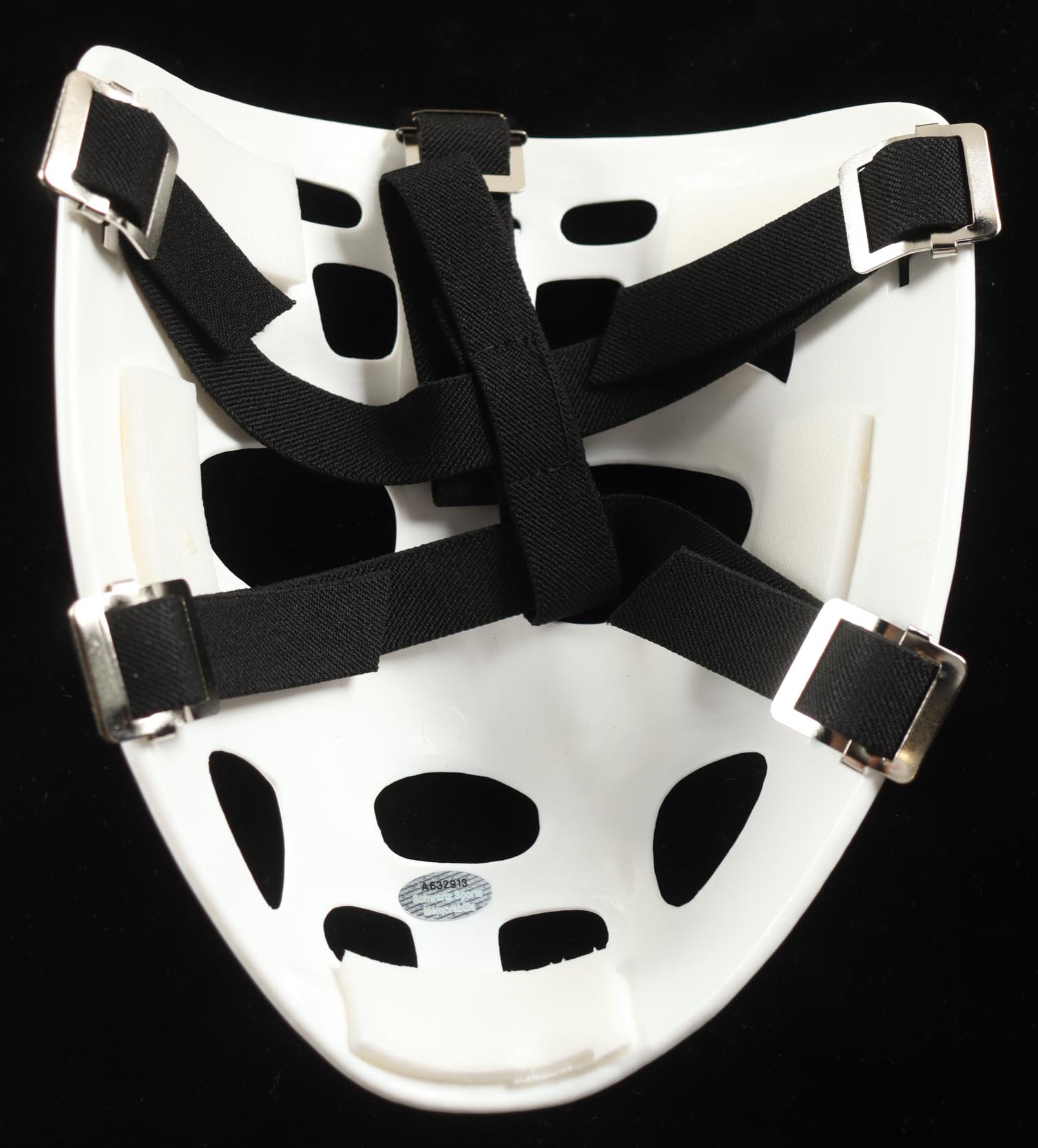 Gerry Cheevers Signed Hockey Goalie Mask Inscribed "The Mask" (Schwartz) at PristineAuction.com Gerry Cheevers Signed Hockey Goalie Mask Inscribed "The Mask" (Schwartz) at PristineAuction.com