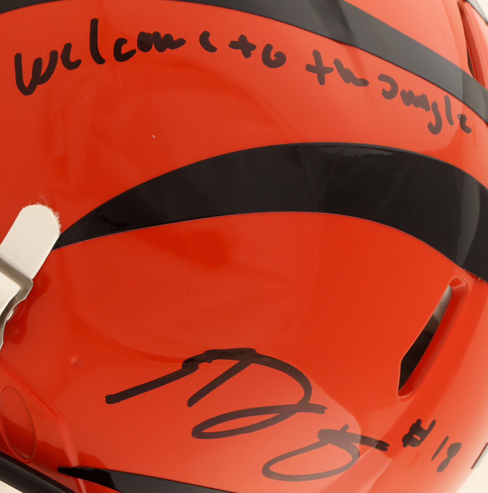 A.J. Green Signed Bengals Full-Size Authentic On-Field Speed Helmet Inscribed "Welcome to the Jungle" (Beckett) at PristineAuction.com A.J. Green Signed Bengals Full-Size Authentic On-Field Speed Helmet Inscribed "Welcome to the Jungle" (Beckett) at PristineAuction.com