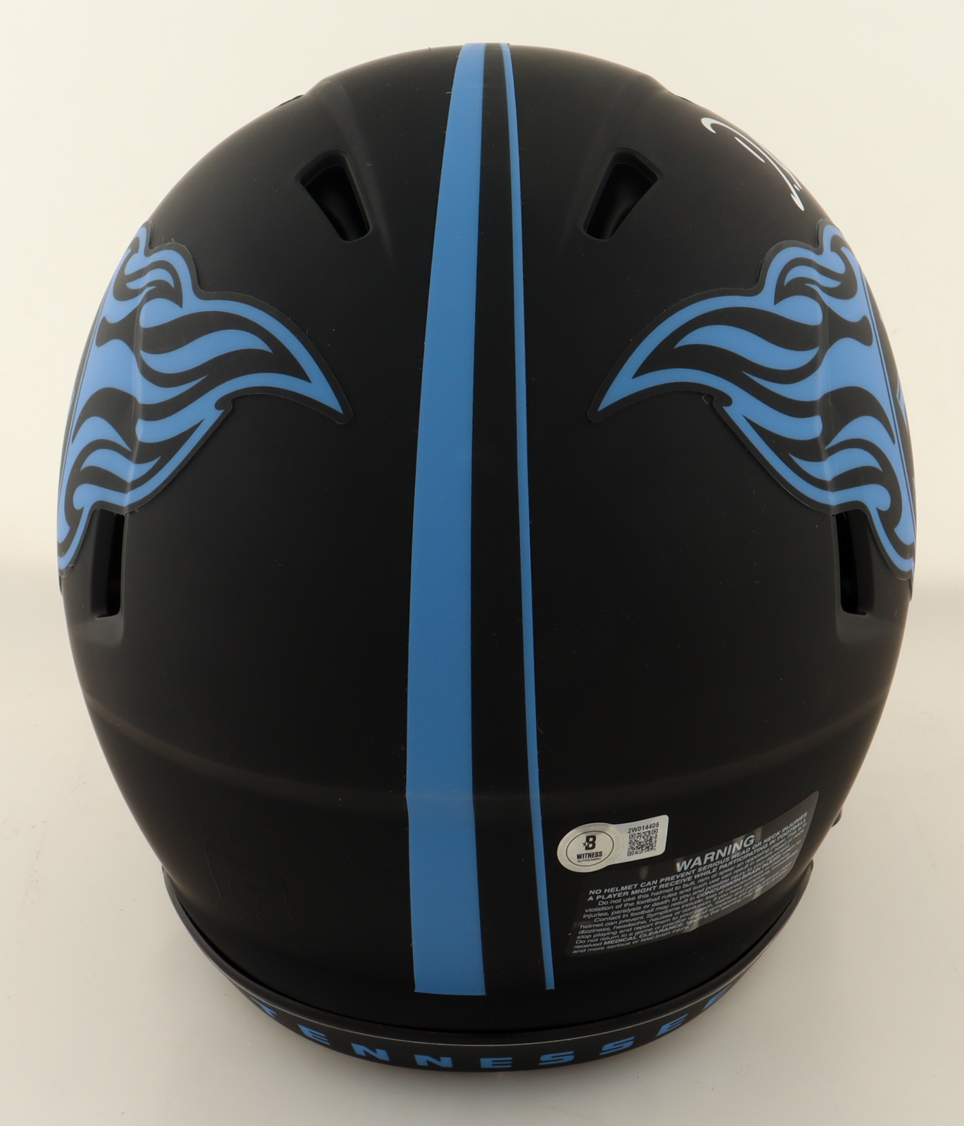 DeAndre Hopkins Signed Titans Full-Size Authentic On-Field Eclipse Alternate Speed Helmet (Beckett) at PristineAuction.com DeAndre Hopkins Signed Titans Full-Size Authentic On-Field Eclipse Alternate Speed Helmet (Beckett) at PristineAuction.com