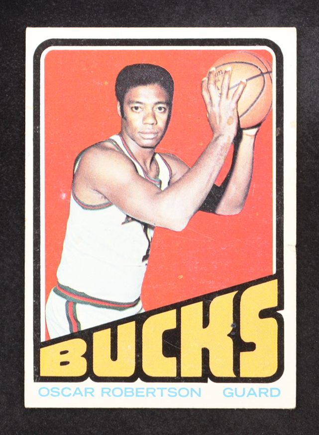 Oscar Robertson 1972-73 Topps #25 at PristineAuction.com Oscar Robertson 1972-73 Topps #25 at PristineAuction.com