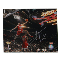 Tyrus Thomas Signed Bulls 8x10 Photo (Schwartz) at PristineAuction.com