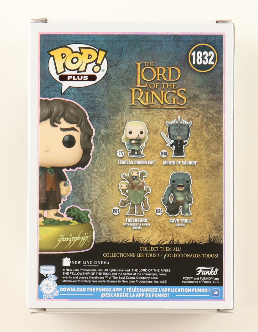 Elijah Wood Signed "The Lord of the Rings" #1832 Frodo Baggins Funko Pop! Vinyl Figure (Beckett) at PristineAuction.com Elijah Wood Signed "The Lord of the Rings" #1832 Frodo Baggins Funko Pop! Vinyl Figure (Beckett) at PristineAuction.com