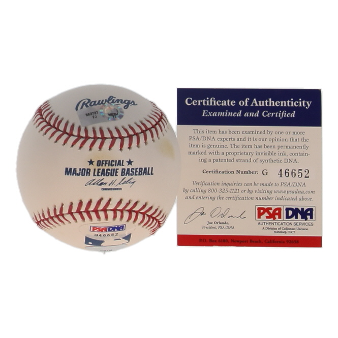 Yogi Berra & Mike Piazza Signed OML Baseball (PSA & MLB) at PristineAuction.com Yogi Berra & Mike Piazza Signed OML Baseball (PSA & MLB) at PristineAuction.com