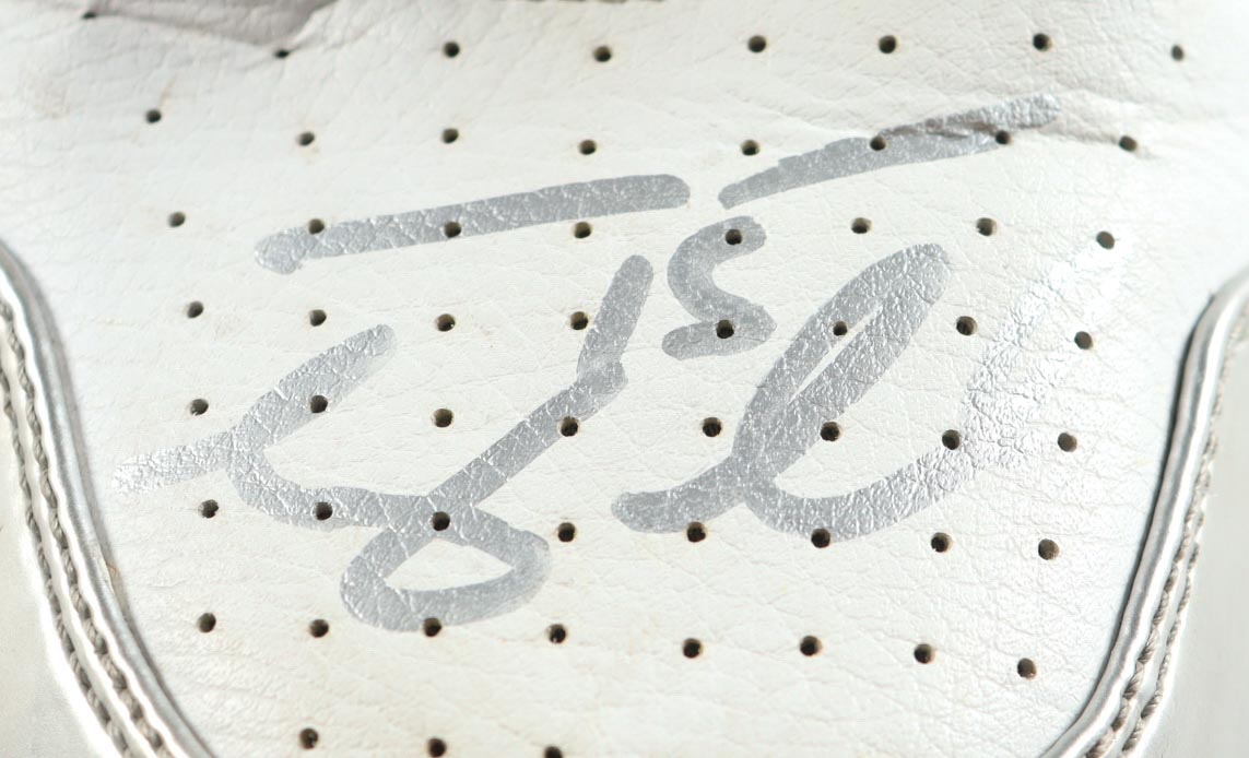 Tim Tebow Signed Nike Shoe (Tebow) at PristineAuction.com Tim Tebow Signed Nike Shoe (Tebow) at PristineAuction.com