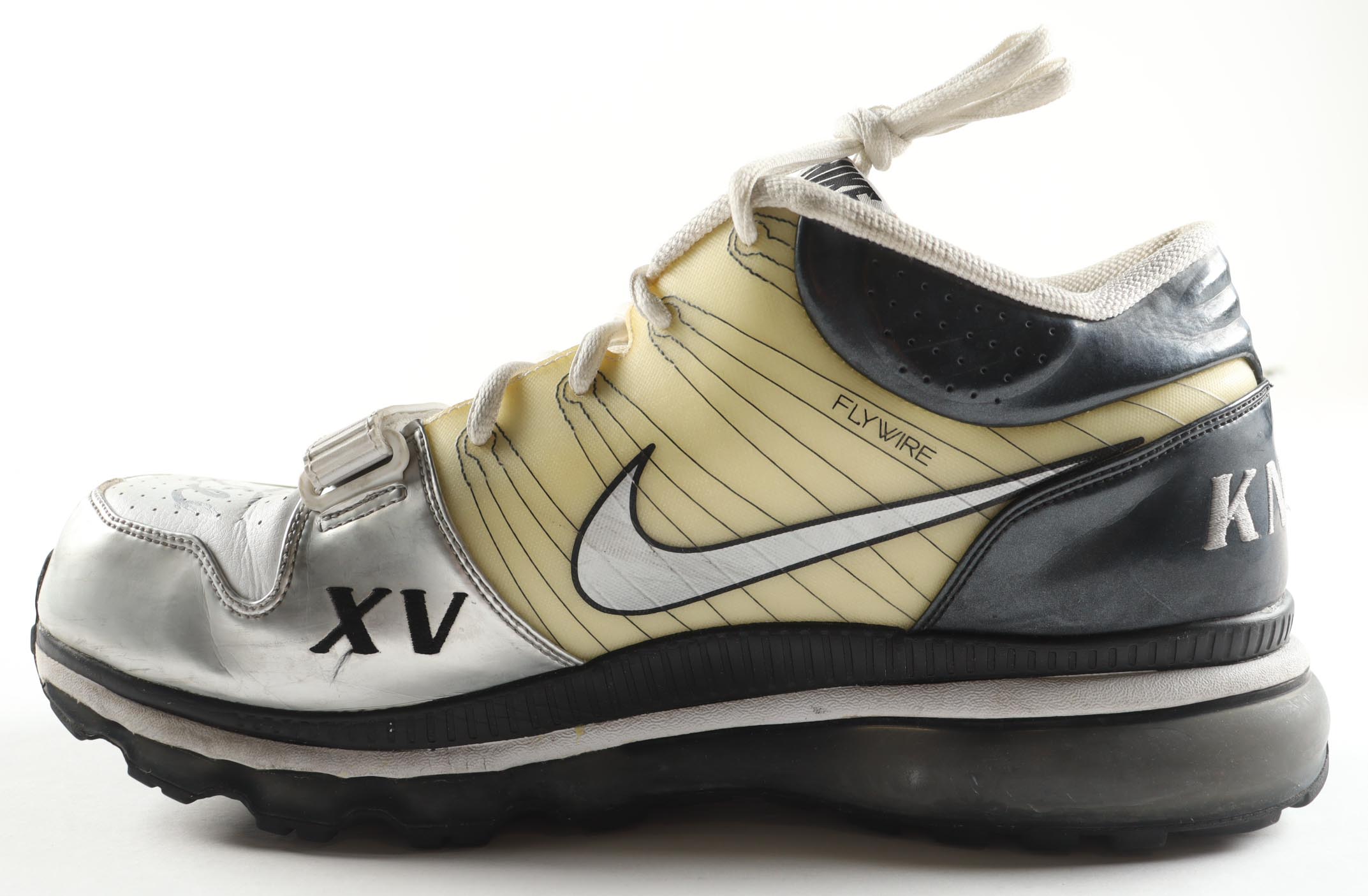 Tim Tebow Signed Nike Shoe (Tebow) at PristineAuction.com Tim Tebow Signed Nike Shoe (Tebow) at PristineAuction.com