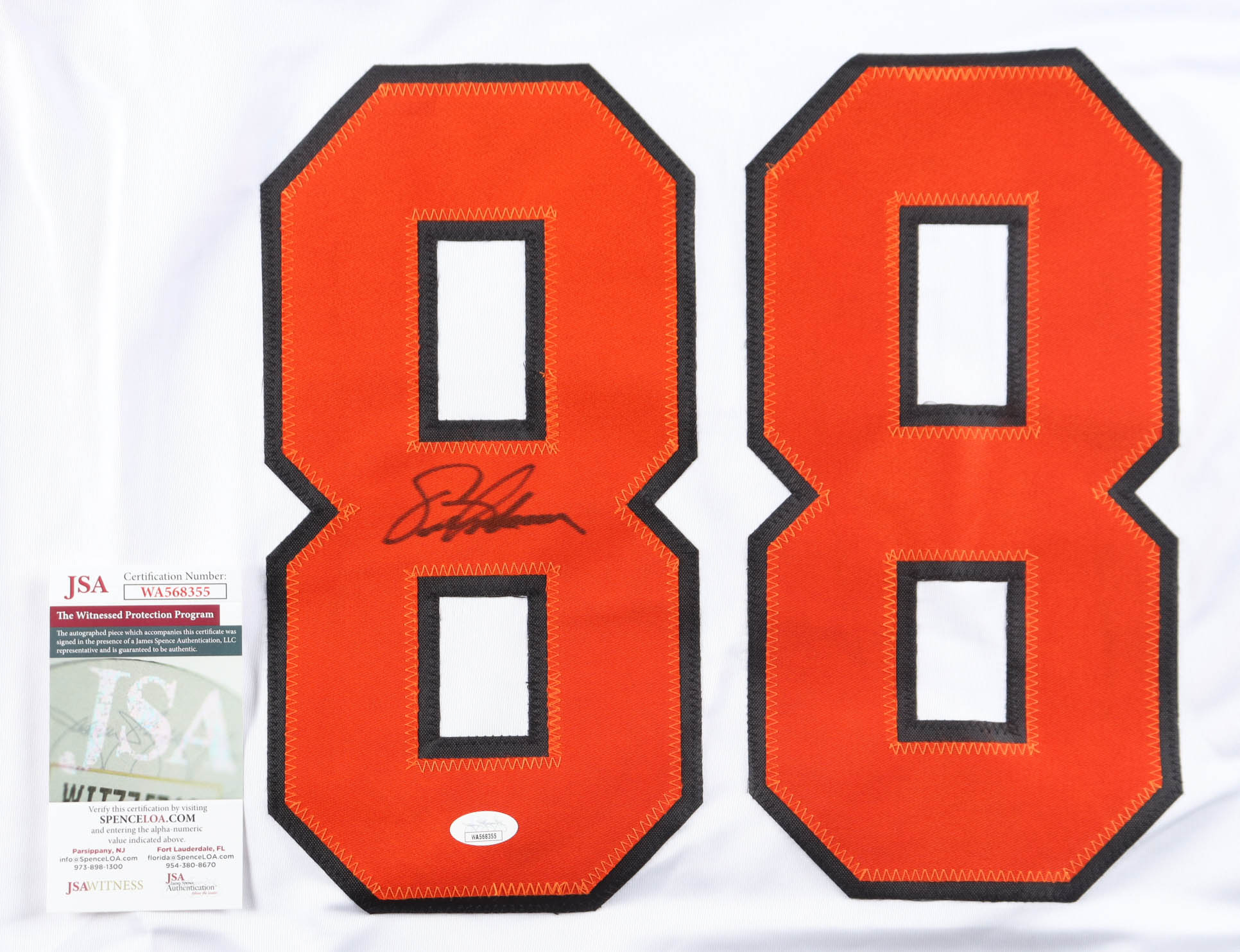 Eric Lindros Signed Jersey (JSA) at PristineAuction.com Eric Lindros Signed Jersey (JSA) at PristineAuction.com
