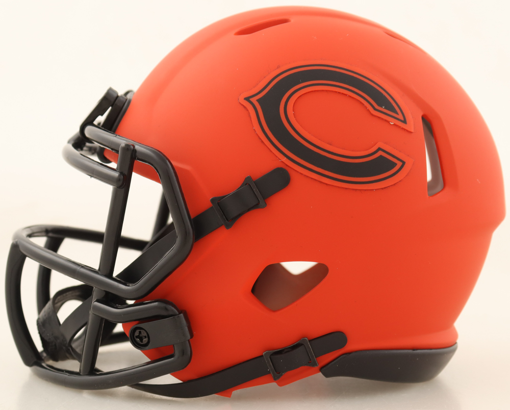 Brian Urlacher Signed Bears Rave Alternate Speed Mini Helmet Inscribed "HOF 18" (Fanatics) at PristineAuction.com Brian Urlacher Signed Bears Rave Alternate Speed Mini Helmet Inscribed "HOF 18" (Fanatics) at PristineAuction.com