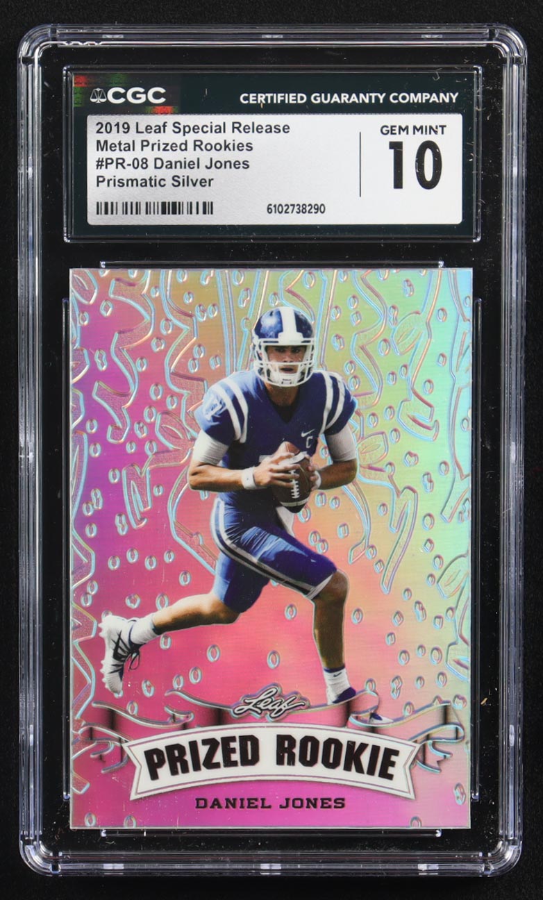 Daniel Jones 2019 Leaf Special Release Metal Prized Rookies Prismatic Silver #PR-08 RC #19/25 (CGC 10) at PristineAuction.com Daniel Jones 2019 Leaf Special Release Metal Prized Rookies Prismatic Silver #PR-08 RC #19/25 (CGC 10) at PristineAuction.com