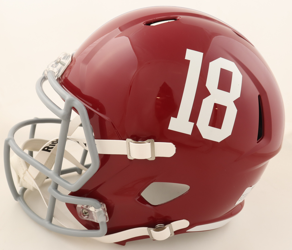 Quandarrius Robinson Signed Alabama Crimson Tide Full-Size Speed Helmet Inscribed "2020 National Champs" (Beckett) at PristineAuction.com Quandarrius Robinson Signed Alabama Crimson Tide Full-Size Speed Helmet Inscribed "2020 National Champs" (Beckett) at PristineAuction.com